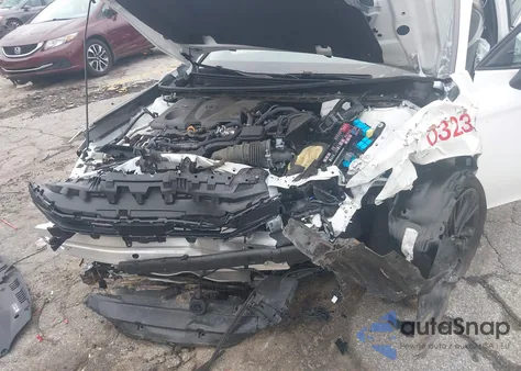 2025 Toyota Camry Se z USA, uszkodzony, nr VIN 4T1DAACK3SU557672